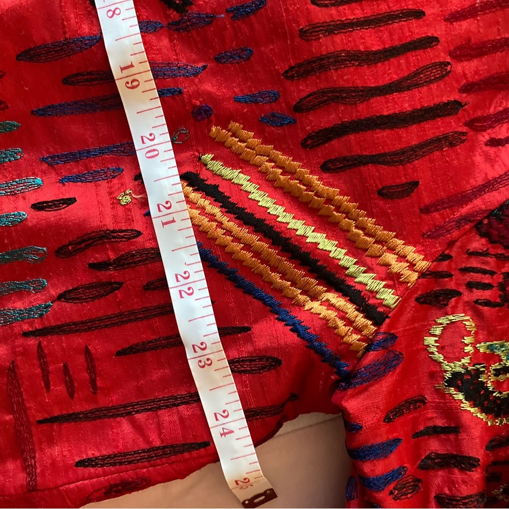 Vintage Chicos, design, silk, and embroidered blazer - Picture 6 of 10